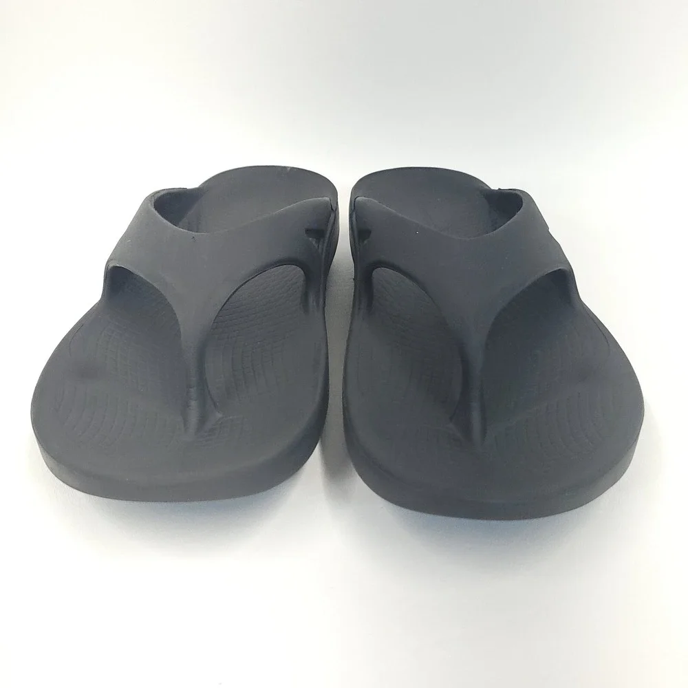OOFOS OOriginal Sandals Men‎ 9 Women 11 Black Slip On Thong Comfort Recovery